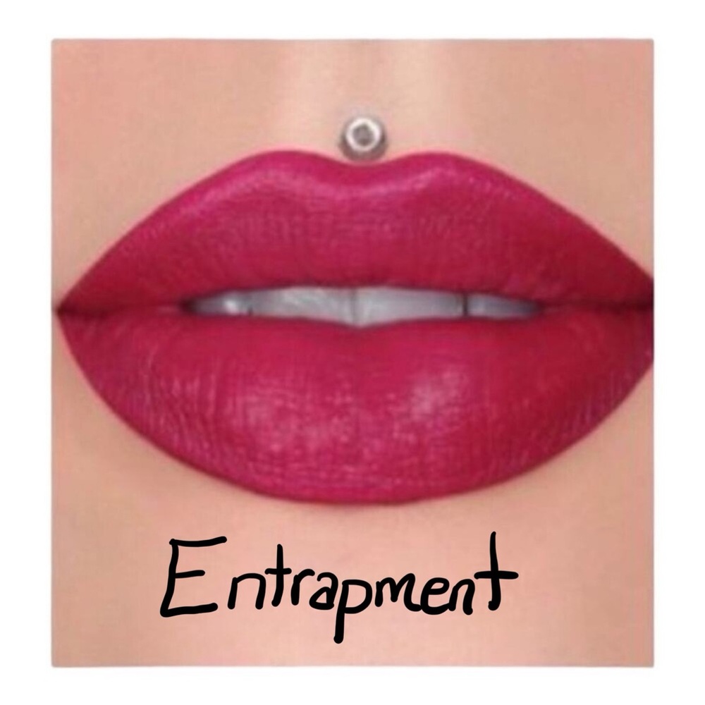 JEFFREE STAR COSMETICS NIB Velvet Trap Berry Wine Matte Entrapment Lipstick